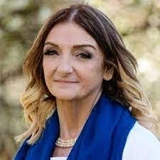 Kathryn Sterner's Instagram, Twitter & Facebook