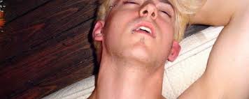 He had to step over his jealousy and agree cuz his girlfriend said she kinda liked that guy and didn't mind sleeping with him. This Photographer Did A Series Of Guys Orgasm Faces