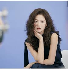 Interview tidbits & pics (updated 4x). Song Hye Kyo Set To Make Her Grand K Drama Return Reunites With Descendants Of The Sun Writer