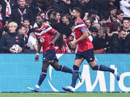 DIRECT. Lille-Le Havre: les Dogues mènent mais s'inquiètent pour un cadre sorti sur civière — RMC Sport