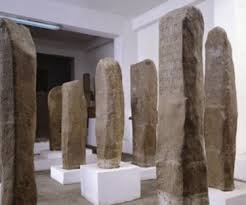 7 Prasasti Peninggalan Kerajaan Kutai