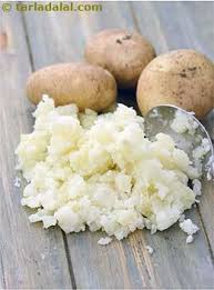 Find out how long do you need to boil potatoes to make mashed potatoes or to just have potatoes that are edible. What Is Potatoes Aloo Alu Batata Glossary Benefits Uses Recipes With Potatoes Aloo Alu Batata