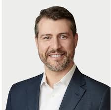 Stephen Weissman's Instagram, Twitter & Facebook