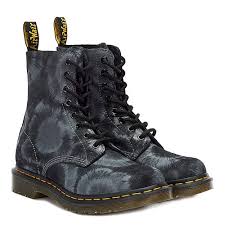 Every piece of leather differs from the next. Dr Martens 1460 Pascal Tie Dye Unisex Leather 8 Eyelet Boots