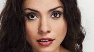 Beatriz Villalba's Instagram, Twitter & Facebook