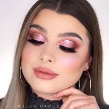 Melissa Simas's Instagram, Twitter & Facebook