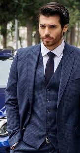 Can yaman interview during dolunay where he talks about the love, filming in the cold, dating another actress, and more. Dolunay Izin Verme Tv Episode 2017 Imdb