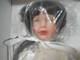 ROBERT TONNER Doll "ANGIE" 122/500 5th Anniversary