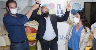 La moglie di marco travaglio è isabella, da cui il giornalista ha avuto due figli, alessandro ed elisa. Primarie Pd Roberto Gualtieri Vince A Roma Ma Scoppia Il Caso Scheda Sbianchettata E L Accusa Di Brogli Libero Quotidiano