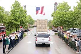 Burnett was not a police officer, but a passenger on the hijacked plane united airlines flight 93. Remaining Flight 93 Wreckage Buried At Crash Site News Tribdem Com
