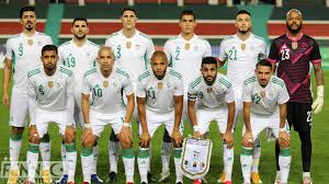 Florian thauvin et nabil fekir sont retenus, ainsi que steven nzonzi. Equipe D Algerie Voici La Liste Des 28 Joueurs Convoques Officiel Algerie