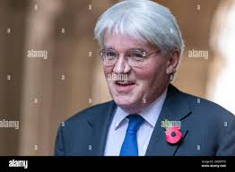 Andrew davidson hi-res stock photography and images