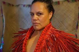 Weaving for wahine session at library