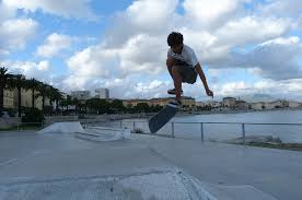 Baseball and softball featured separately between 1992 and 2008, but made a joint bid to be readmitted. Lo Skateboard Potrebbe Diventare Una Disciplina Olimpica Supereva