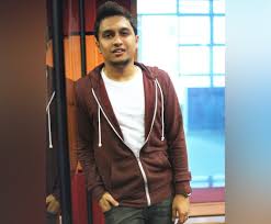 The station operates 24 hours a day; Haziq Hot Fm Akhiri Zaman Bujang Julai Ini