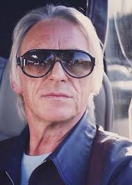 Usage of record labels is not recognized. Paul Weller Height Weight Family Facts Spouse Education Biography