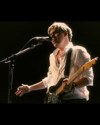 Jim malaga tu sei l'unica donna per me. Le Chanteur Vauclusien Jim Bauer Est Dans The Voice Il Est Le Fils D Axel Bauer Et Nathalie Cardone
