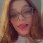 Lora Snell's Instagram, Twitter & Facebook