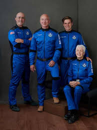 Jeff announced that the pair would be venturing on the first human spaceflight with his company blue origin. Emn4i3o2szpitm
