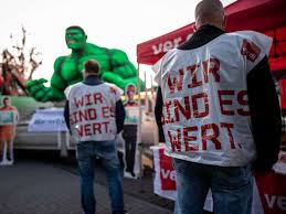 Deshalb hatte unsere maschine verspätung. Streik Nrw Verdi Legt Opnv Lahm Stau Chaos Droht Nrw