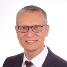 This deposit guarantee scheme applies to all deposit accounts made by individuals, companies and covers up to up to 100,000 eur per bank per depositor. Peter Jongmans Vorstand Raiffeisen Volksbank Varel Nordenham Eg Xing