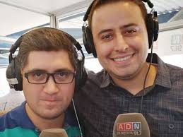 Así fue el doble relato del Grillo y el Trovador del gol en el Clásico  Universitario