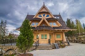 Okna Drewniane Drzwi Schody Drewniane Okna Goralskie Podhale Witow Nowy Targ Zakopane Cottage Retreat Architecture House Rustic House