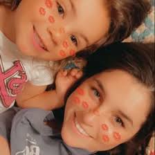 Taylor Cantu's Instagram, Twitter & Facebook