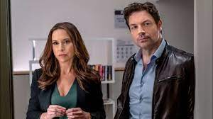 Brennan elliott visits and talks about his latest movie, crossword mysteries: On Location Crossword Mysteries Abracadaver Hallmark Movies Mysteries Youtube