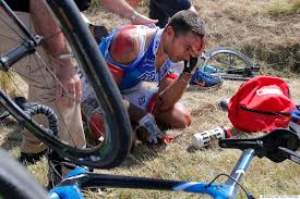 The tour de france is no stranger to accidents, but authorities a fan with a cardboard sign leaned out in front of the riders on saturday while mugging for a camera shot. Horrible Tour De France Crash Brings Down 20 Riders Briefly Stops Race Huffpost