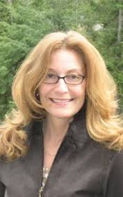 Renate Green's Instagram, Twitter & Facebook