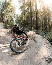 It S Dusty Over Here In Canada Coastgravityprk Is Sick As Want To See Some Videos Elias Schwaerzler Downhill Bike Mtb Bike Mountain Mountain Bike Art