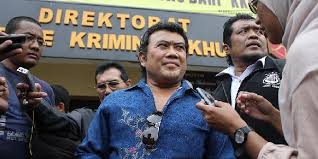 Melihat rumah mewah yang dimiliki para selebriti indonesia sudah bukan hal yang mengejutkan lagi. Cucu Rhoma Irama Meninggal Dunia Okezone Celebrity