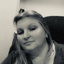 Can anyone identify classmates from Lincoln Elementary School in Newark,  NY, in these old photos?