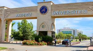 Trafik polisi, sokak köpeğine elleriyle su içirdi. Akdeniz Universitesi Sozlesmeli Personel Alacak Urfa Degisim Gazetesi