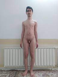 File:Nude 18 year old Swedish male.jpg 