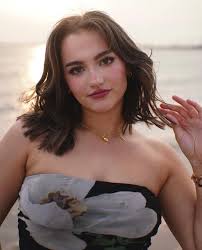 hi i'm at the beach again