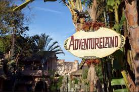 Historic Disneyland Sign Posted In Adventureland As Marquee Undergoes Restoration The Disney Food Blog Disneyland Sign Disney Food Blog Disneyland