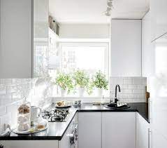21 Awesome Small Kitchen Design Ideas Kitchen Design Small Simple Kitchen Design Small Apartment Kitchen