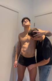 Muscle arab - ThisVid.com
