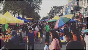 It passes through the busy working class neighbourhood of pudu, within a short walking distance of the pudu wet market. Here Are The Night Markets Open In Kuala Lumpur Throughout The Lockdown Coconuts Kl