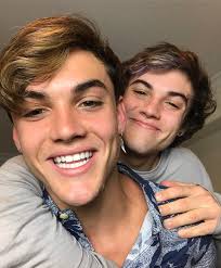 2 1m Followers 2 Following 62 Posts See Instagram Photos And Videos From Dolan Twins Dolantwins Dolan Twins Dolan Twins Imagines Dollan Twins