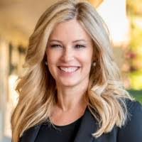 Heather Macdougall's Instagram, Twitter & Facebook