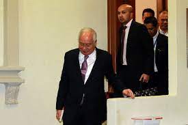 Habibul rahman kadir shah is seen as a close associate of the pm. Najib Src Trial Lawyer Received Rm2 5m Cheque For Corporate Figure Habibul Rahman Edgeprop My