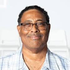 Kathleen Losi's Instagram, Twitter & Facebook