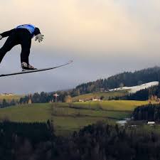 Der gewinner der vierschanzentournee 2013/2014 verlor im training in ramsau in. 62 Vierschanzentournee Diethart Springt Zum Gesamtsieg Sport