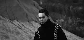 Dean Slayed In Bermuda Triangle K Pop Amino