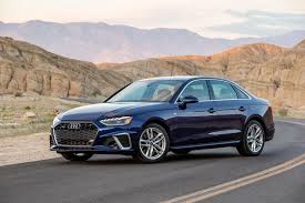 AUDI A4 (B9)