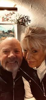 Can someone restore this 1980s Bali photo?