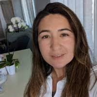 Sheri Gold's Instagram, Twitter & Facebook